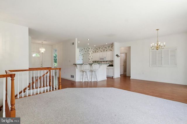 1456 WHEATFIELD DR, York, PA 17408
