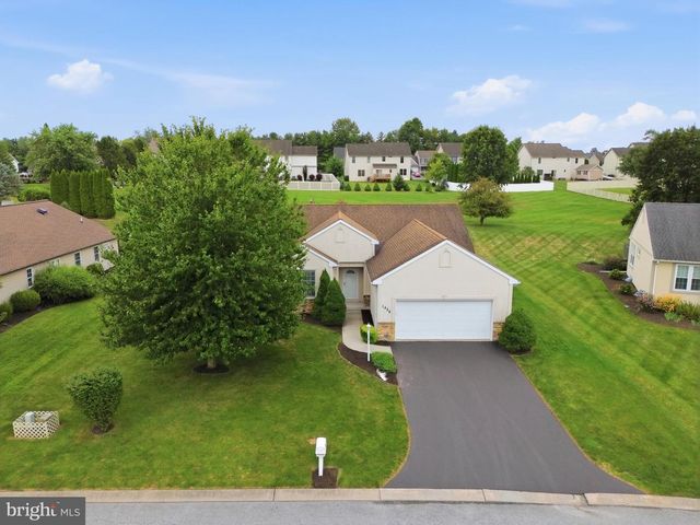 1456 WHEATFIELD DR, York, PA 17408