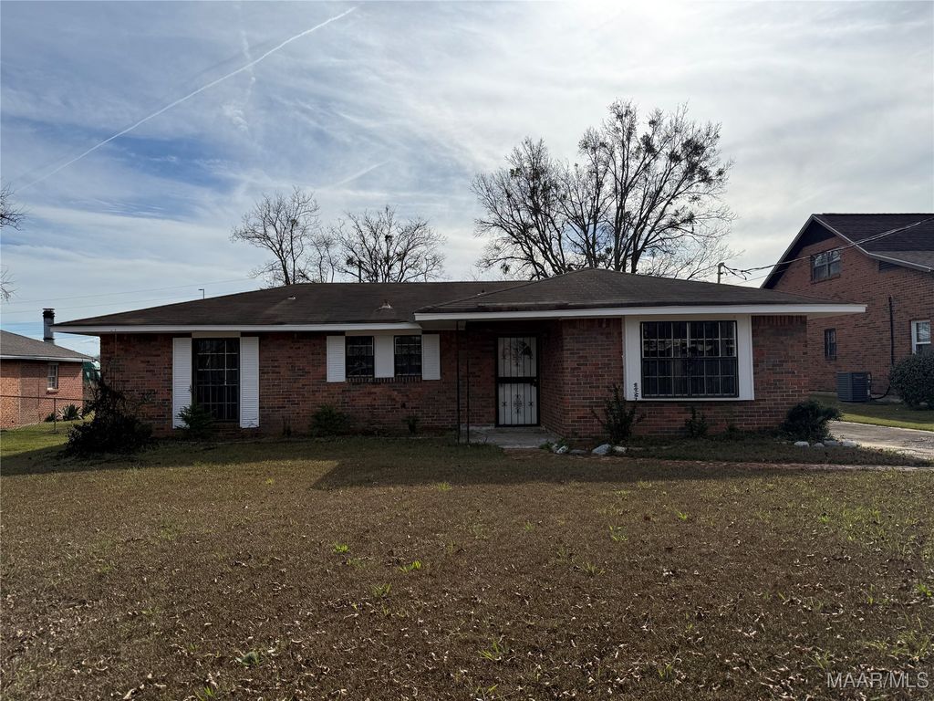 5534 Gantry Drive, Montgomery, AL 36108