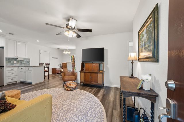 5900 Plum Street, Watauga, TX 76148