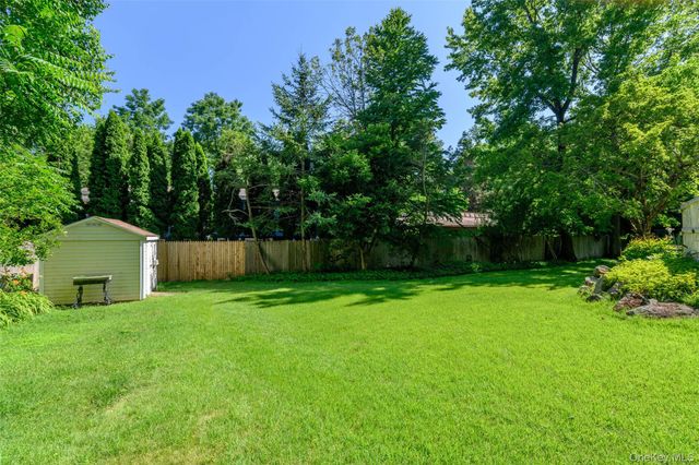 30 Dalewood Drive, Hartsdale, NY 10530