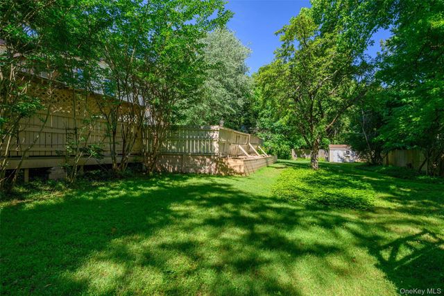 30 Dalewood Drive, Hartsdale, NY 10530
