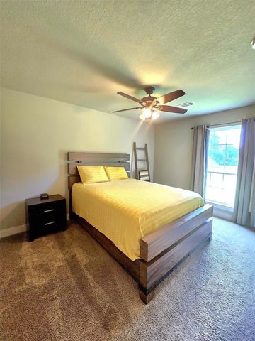 18354 Deerview Lane, New Ulm, TX 78950