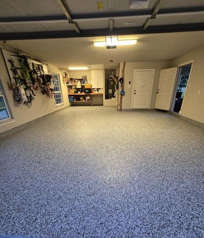 18354 Deerview Lane, New Ulm, TX 78950