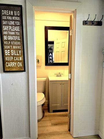 18354 Deerview Lane, New Ulm, TX 78950