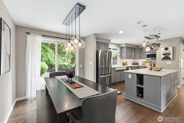 16609 NE 91st Street, Redmond, WA 98052