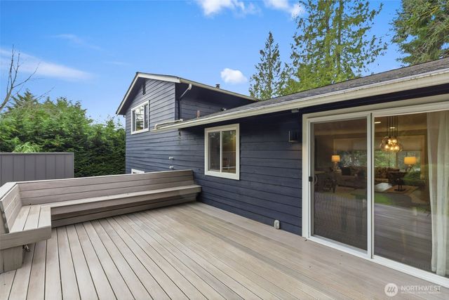 16609 NE 91st Street, Redmond, WA 98052