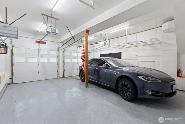 16609 NE 91st Street, Redmond, WA 98052