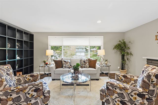 16609 NE 91st Street, Redmond, WA 98052