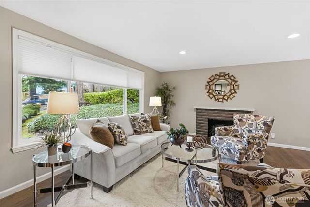 16609 NE 91st Street, Redmond, WA 98052