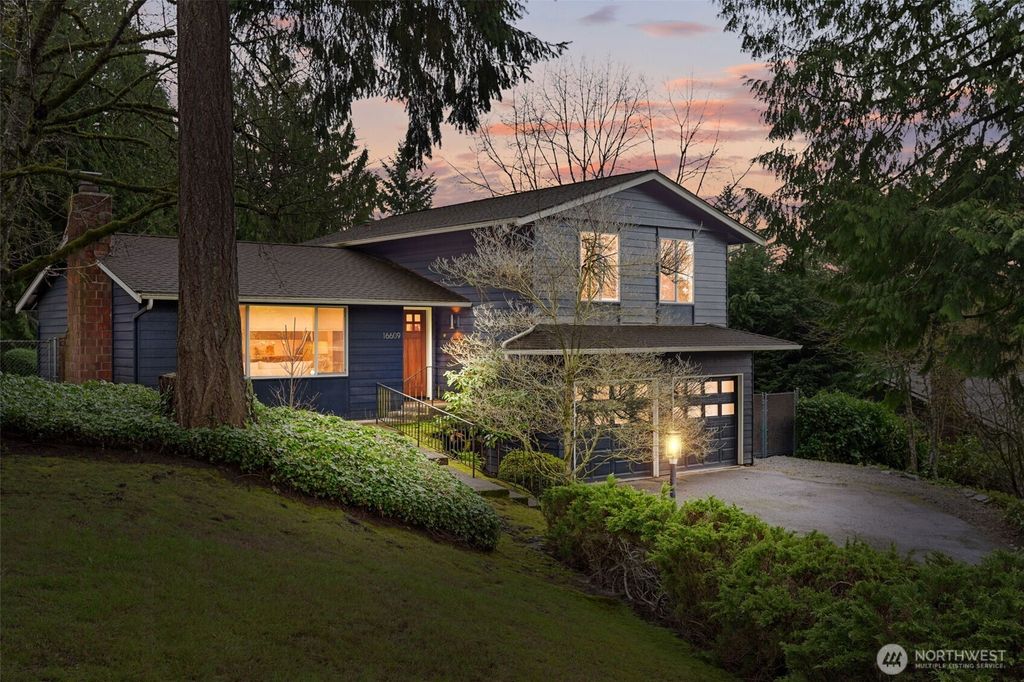 16609 NE 91st Street, Redmond, WA 98052