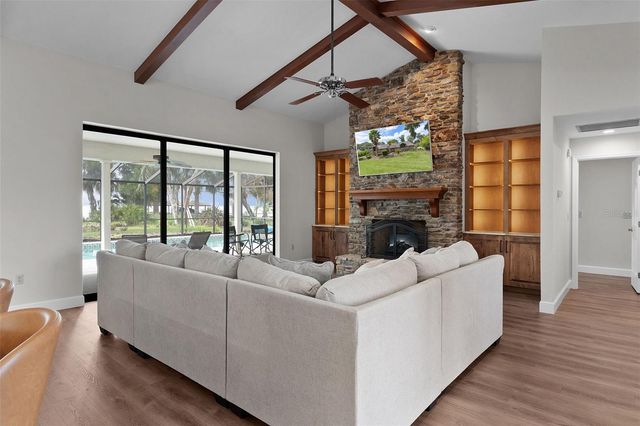 60 SAND LAKE PLACE, Eustis, FL 32726