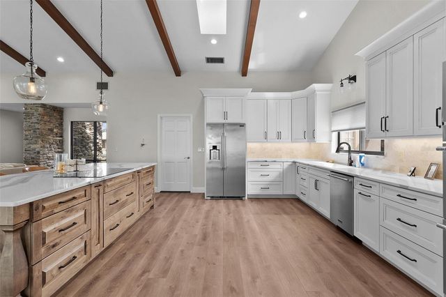 60 SAND LAKE PLACE, Eustis, FL 32726