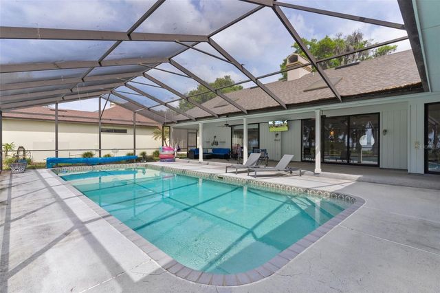 60 SAND LAKE PLACE, Eustis, FL 32726