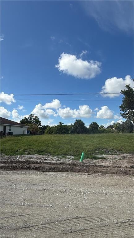 Image 1 of property listing at 2132 NE 18th ST, Cape Coral, FL 33909