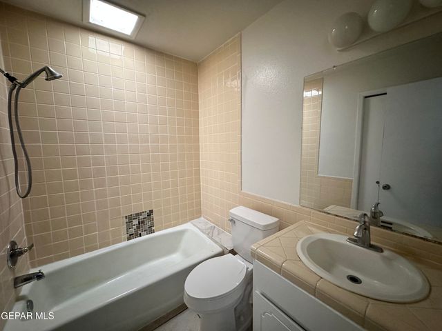 336 VILLA CANTO Street, El Paso, TX 79912
