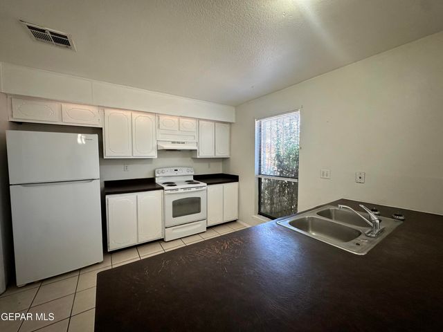336 VILLA CANTO Street, El Paso, TX 79912