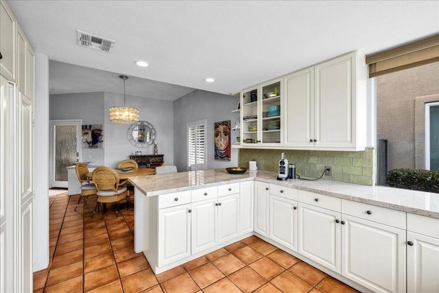 18 Hilton Head Drive, Rancho Mirage, CA 92270