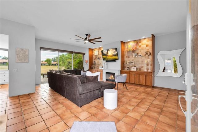 18 Hilton Head Drive, Rancho Mirage, CA 92270