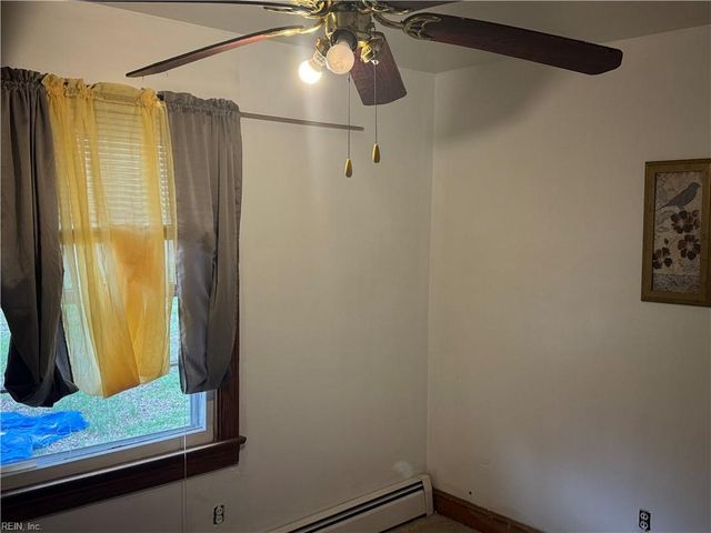 449 Devil Three Jump RD, Little Plymouth, VA 23091