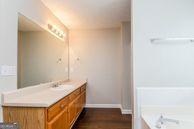 1825 Neighborhood Walk, Mcdonough, GA 30252