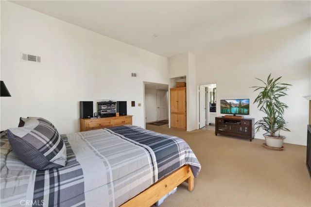 4464 Moorpark 104, Toluca Lake, CA 91602