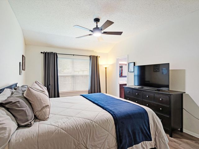1043 Mustang Court, Little Elm, TX 75068