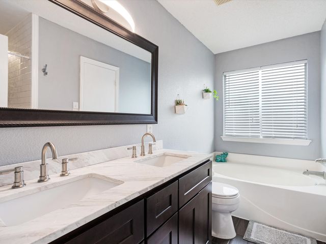 1043 Mustang Court, Little Elm, TX 75068