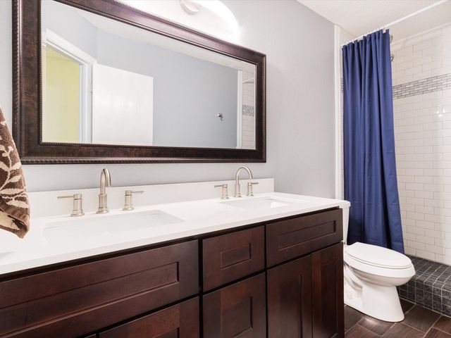 1043 Mustang Court, Little Elm, TX 75068