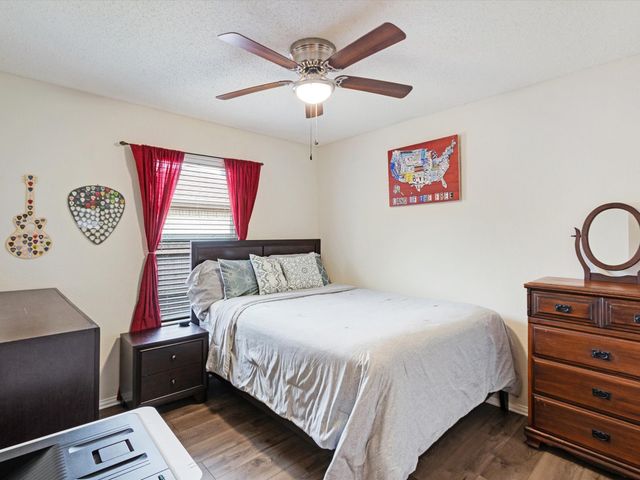 1043 Mustang Court, Little Elm, TX 75068