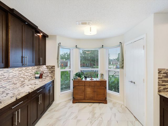 1043 Mustang Court, Little Elm, TX 75068