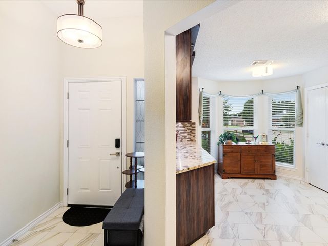 1043 Mustang Court, Little Elm, TX 75068