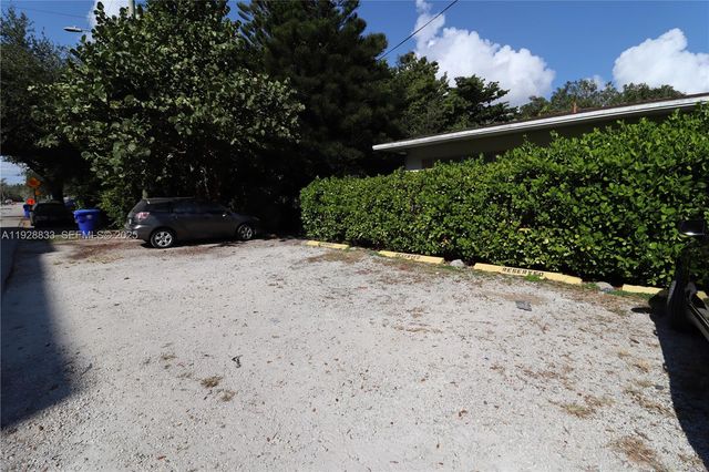 777 NE 85th St 3, Miami, FL 33138