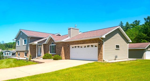 N2664 GRAND PATH, Wautoma, WI 54982