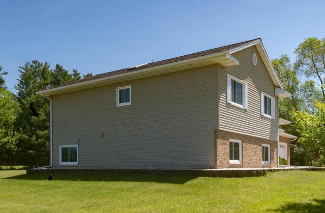N2664 GRAND PATH, Wautoma, WI 54982