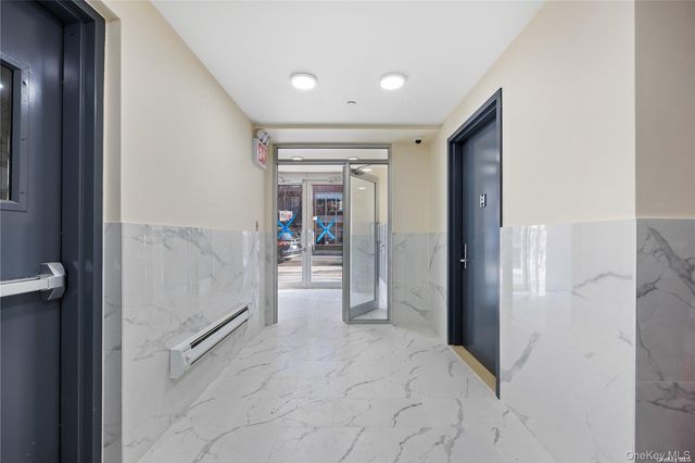 141-15 Cherry Avenue 3E, Flushing, NY 11355