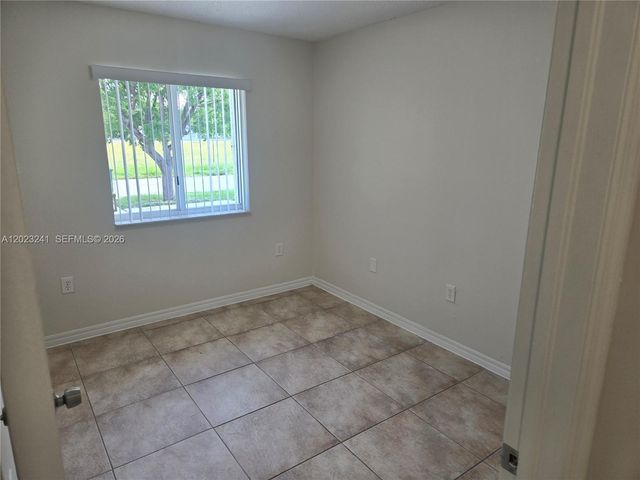 9440 SW 169th St 00, Palmetto Bay, FL 33157