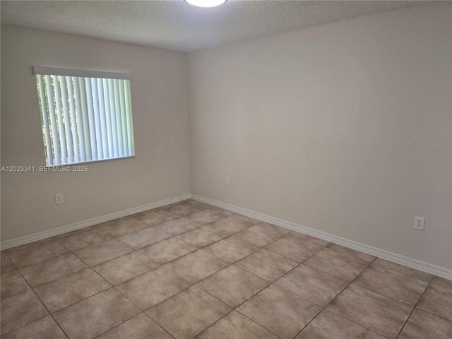 9440 SW 169th St 00, Palmetto Bay, FL 33157