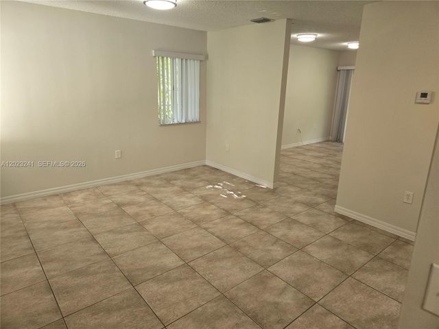 9440 SW 169th St 00, Palmetto Bay, FL 33157
