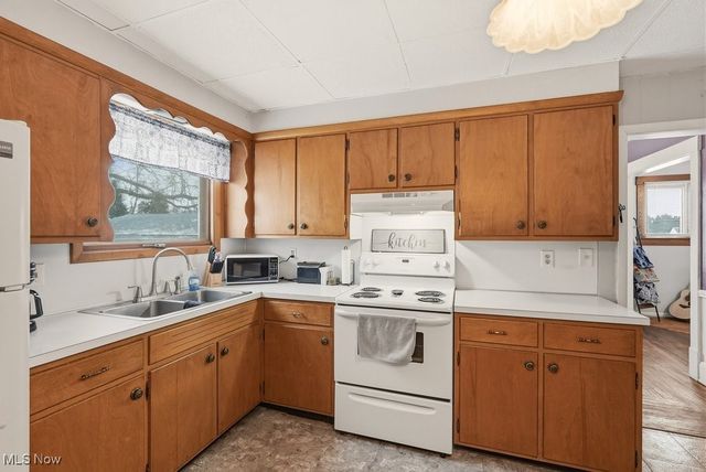 2224 Main Avenue W, Massillon, OH 44647