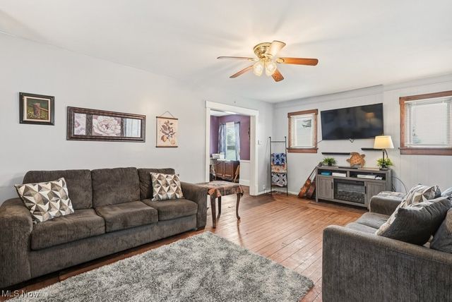 2224 Main Avenue W, Massillon, OH 44647