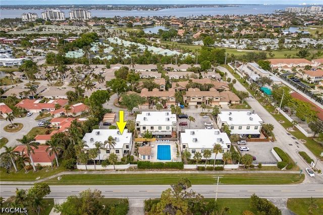 11674 Pointe Circle DR, Fort Myers, FL 33908