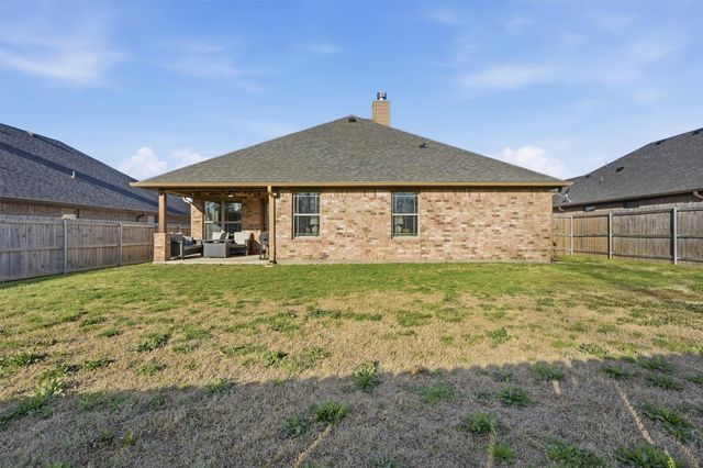 635 Nolan Drive, Sherman, TX 75092