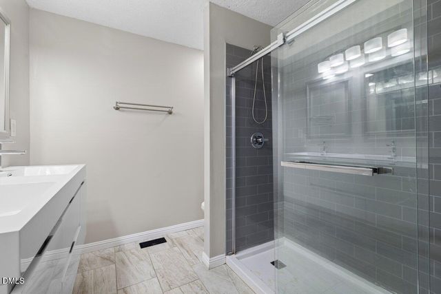 424 Newburgh Drive, Fayetteville, NC 28311
