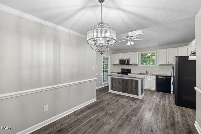 424 Newburgh Drive, Fayetteville, NC 28311