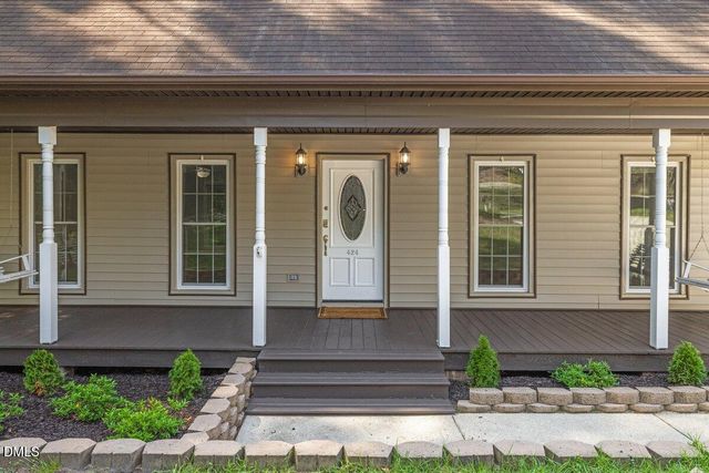 424 Newburgh Drive, Fayetteville, NC 28311