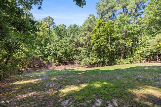424 Newburgh Drive, Fayetteville, NC 28311