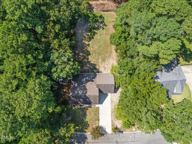 424 Newburgh Drive, Fayetteville, NC 28311