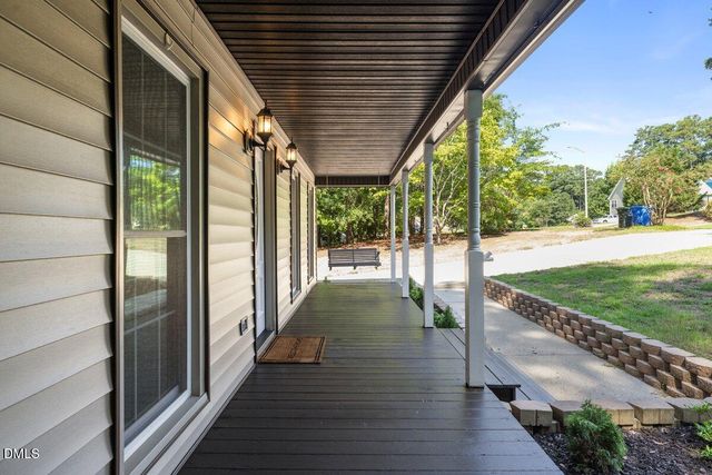 424 Newburgh Drive, Fayetteville, NC 28311