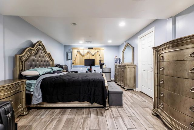 531 E 87th Street, Chicago, IL 60619